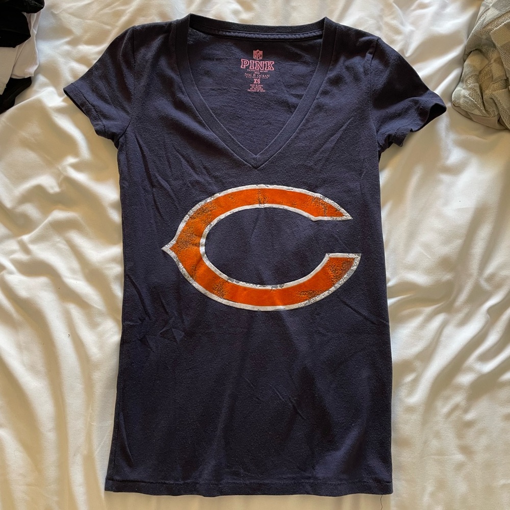 Chicago Bears slim fit women’s tee